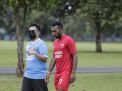 Pulih Dari Cedera Patrich Wanggai Bakal Merumput Saat PSM Bersua PSIS